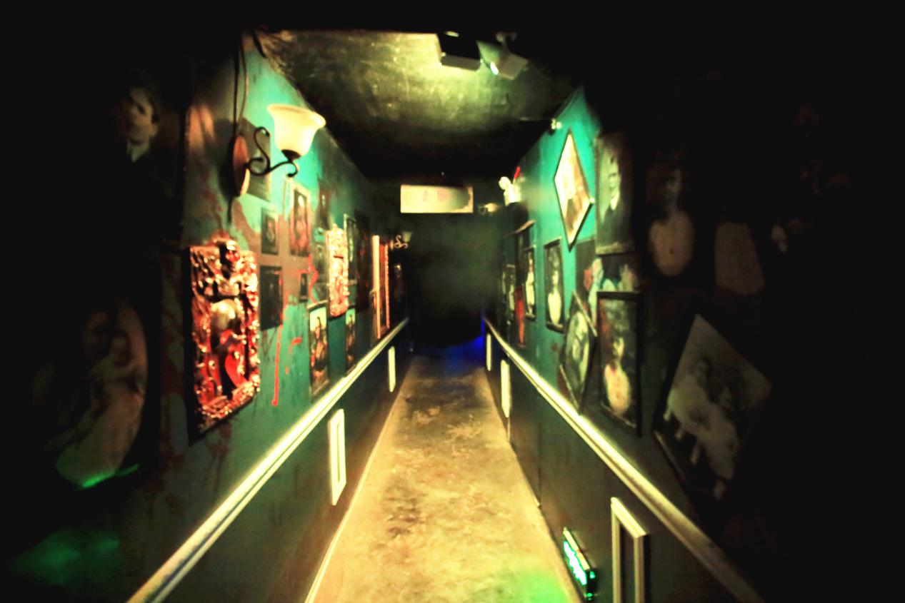 你以为你是资深鬼屋玩家?那不妨来深圳欢乐谷万圣潮玩节来挑战一下?