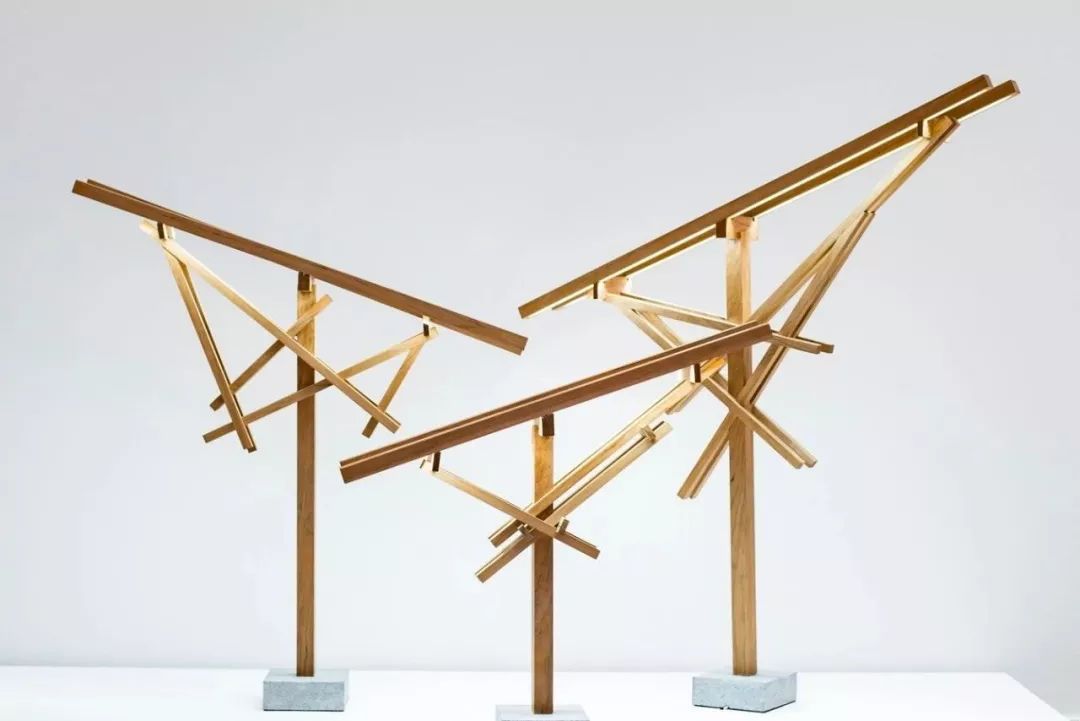 产生的各色作品对榫卯结构的不同理解由不同国家背景的设计师,艺术家