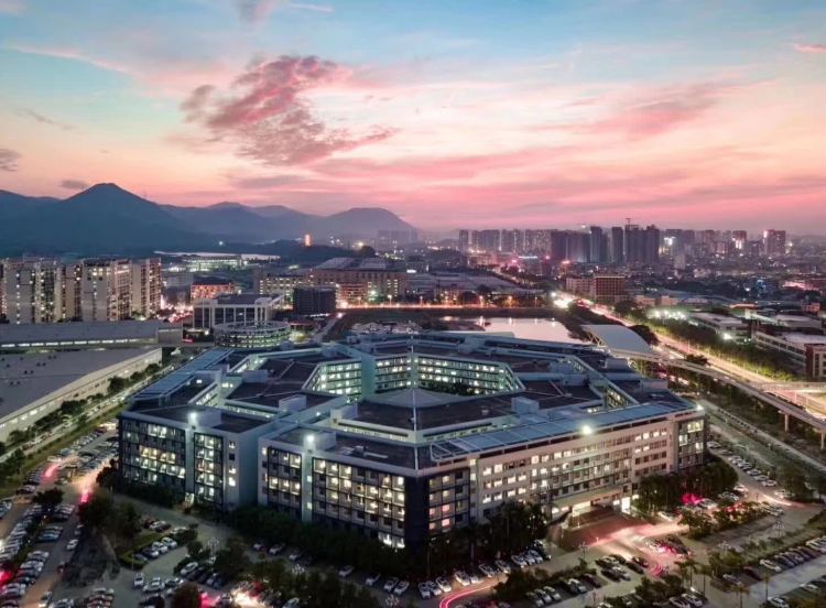 比亚迪股份有限公司总部——六角大楼.