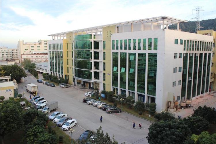 伯恩30年,从"小微"到全球手机玻璃面板"巨头"