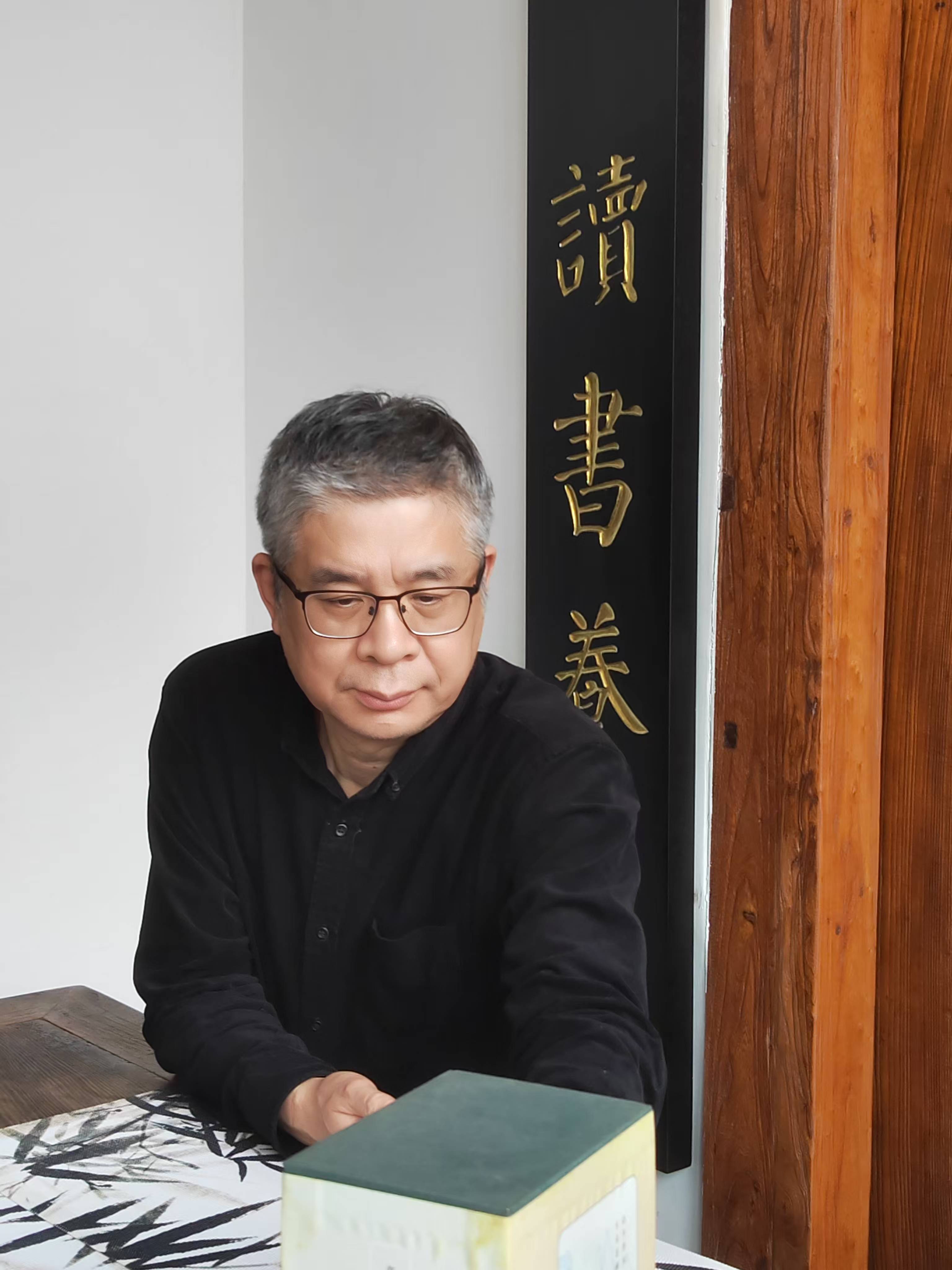 郝纪柳.jpg